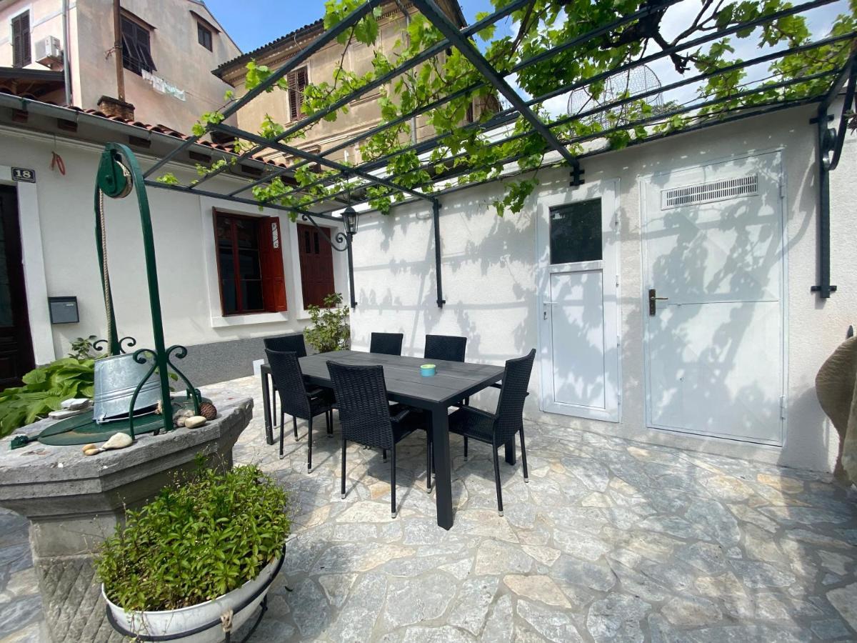 Secret Hideaway In The Volosko Old Town Opatija Exterior foto